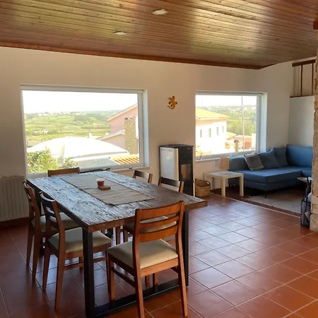 Sunny Minutes From The Ferienhaus Lourinhã