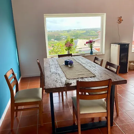 Ferienhaus Sunny Minutes From The