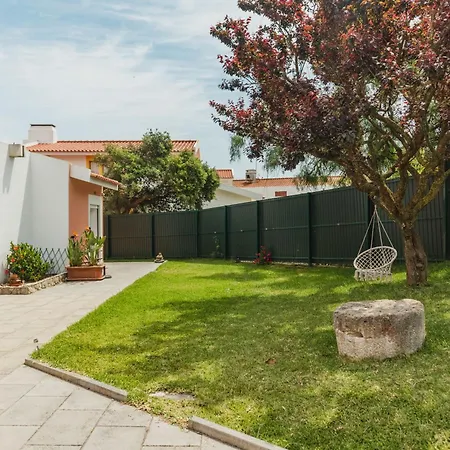 Holiday home Sunny Minutes From The